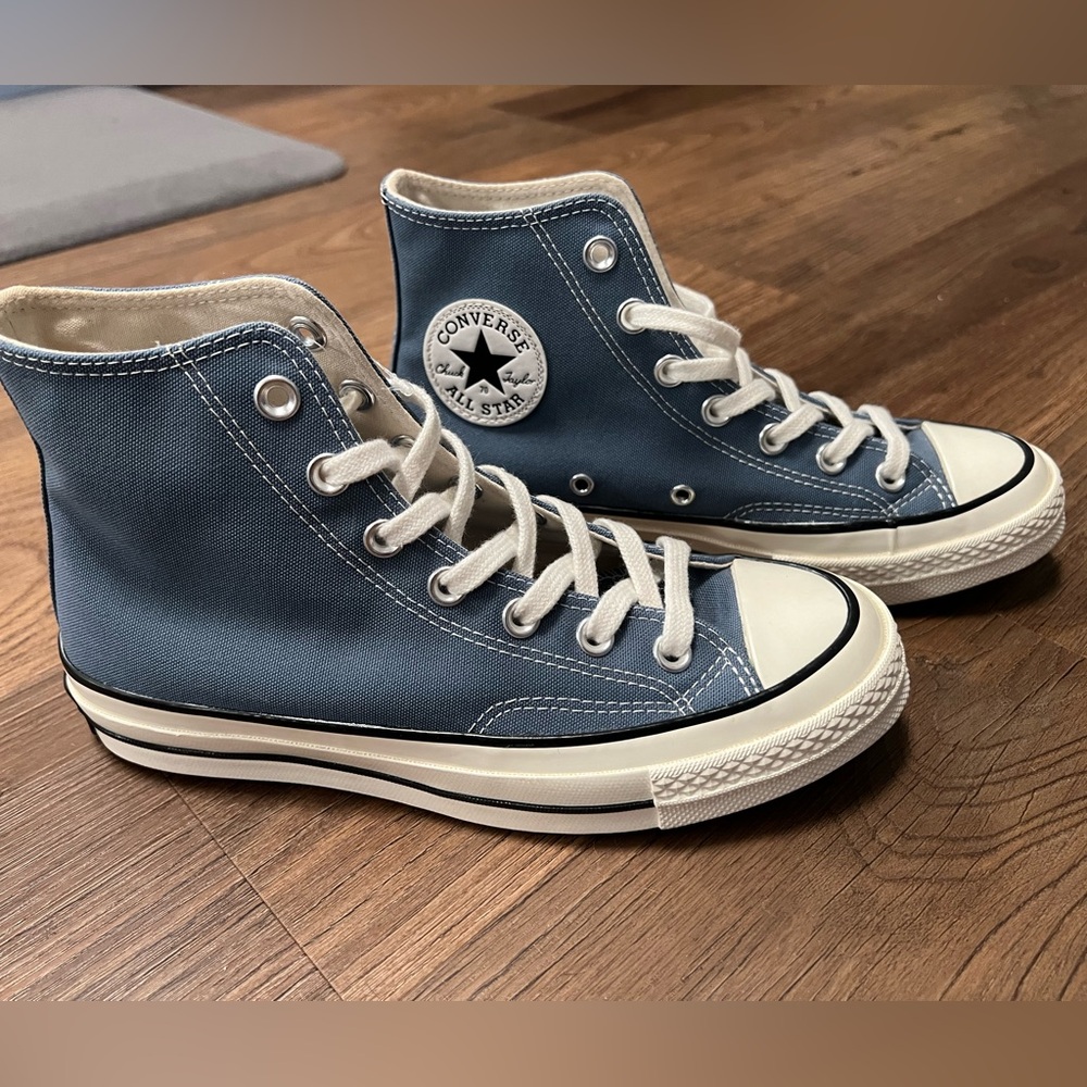Converse Chuck 70 High Top Sneaker Unisex Indigo Blue - Size 5 Men or 7 Women